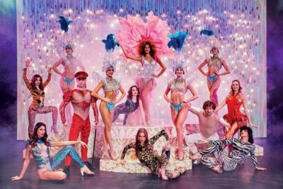 Paris Paradis Latin Cabaret Show with Champagne - The show on stage: what Kamel Ouali’s version of cabaret feels like
