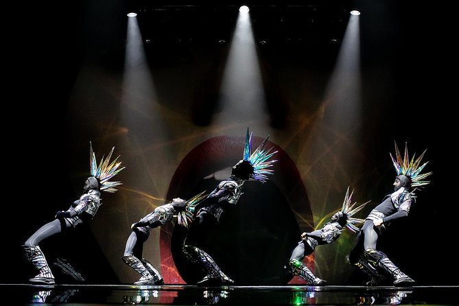 Paris Paradis Latin Cabaret Show with Champagne - Value for $120.68: what you’re really paying for