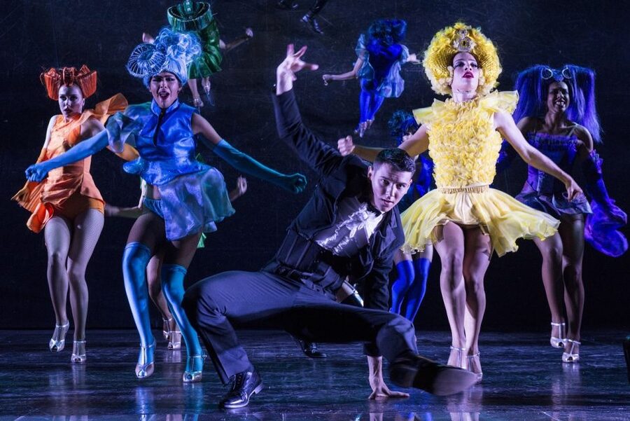 Paris: Paradis Latin Cabaret Show with Optional Champagne - Price and value: what $106 buys you in real-world terms