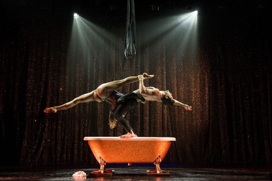Paris: Paradis Latin Cabaret Show with Optional Champagne - Seating and stage visibility: pick the right option for your eyes