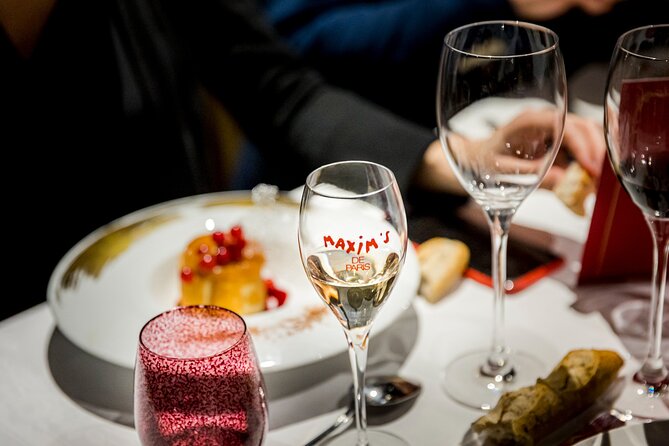 Paris Seine River Dinner Cruise by Maxim's with Champagne & Music - Common Complaints to Take Seriously Before You Book