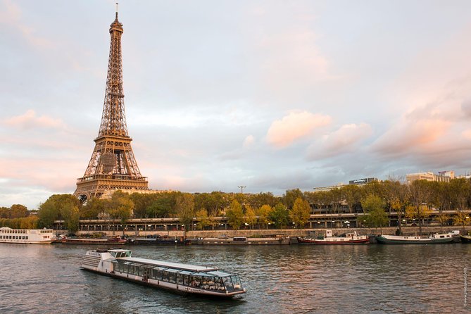 Paris Seine River Gourmet Lunch Cruise with Champagne Option - The gourmet lunch: what’s included, and what you might choose