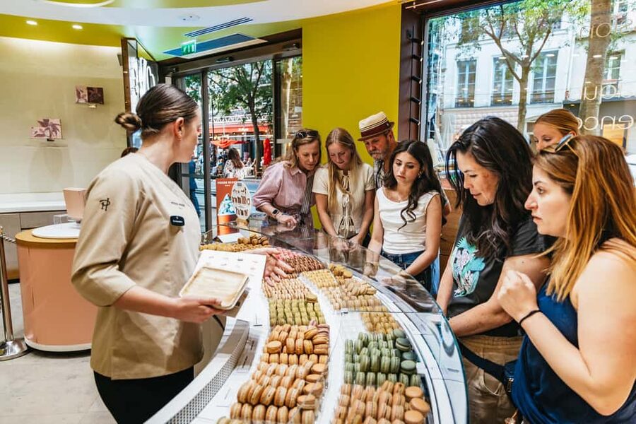Paris: Walking Food Tour with Cheese, Wine and Delicacies - First step in the Marais: the meet-up at Le Repaire de Bacchus