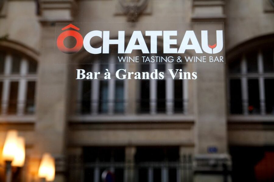 Paris: Wine and Cheese Lunch - Ô Chateau meeting spot: the easiest “midday win” near the Louvre