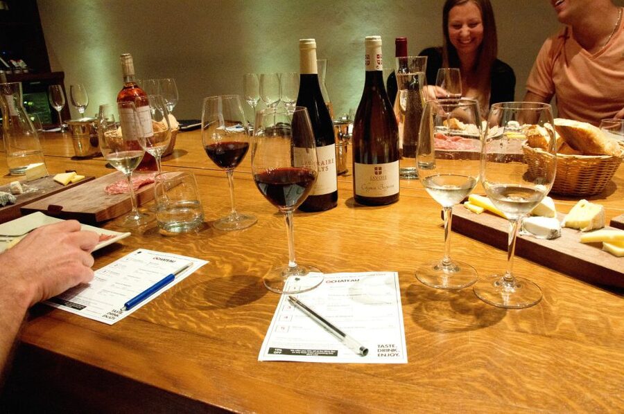 Paris: Wine and Cheese Lunch - Champagne lessons that actually help you taste