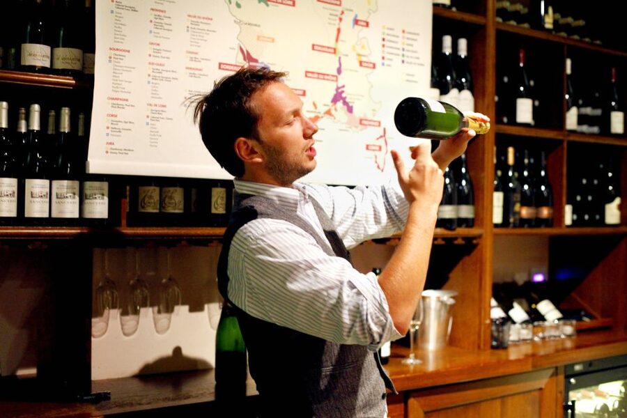 Paris: Wine and Cheese Lunch - Pairing logic: how the sommelier links wine style to cheese texture