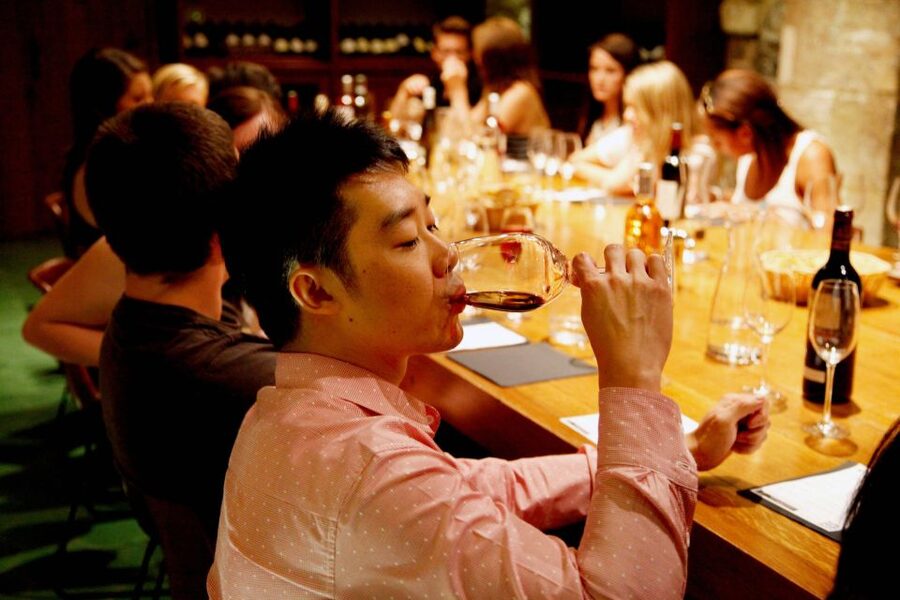 Paris: Wine and Cheese Lunch - Four French wine regions in one easy lunch