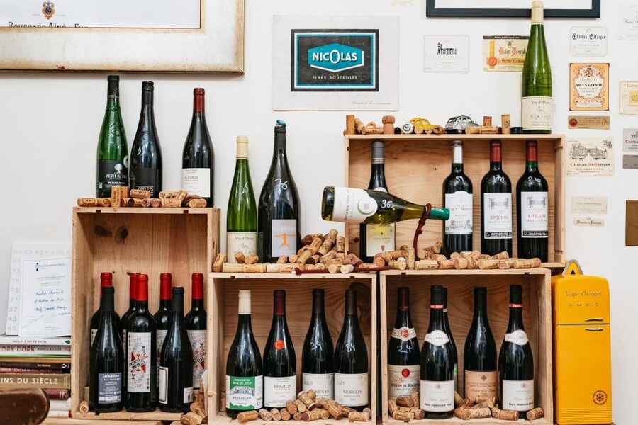 Paris: Wine Tasting Experience with 6 Wines and Cheese Board - Who this is best for (and who may want something else)