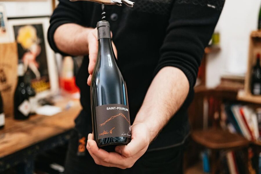 Paris: Wine Tasting Experience with 6 Wines and Cheese Board - What to expect during the 2 hours (timing and pacing)