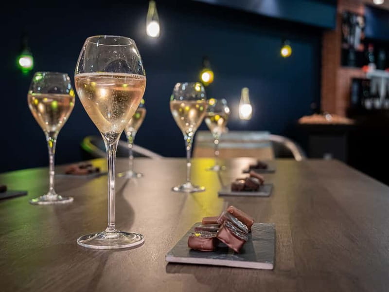 Passy-Grigny: Chocolate and Champagne Tasting Tour - The 75-minute guided production tour: what you’ll actually see