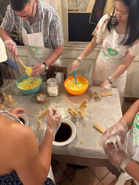 Pasta and tiramisù Cooking class with Wine at Piazza Navona - Best Way to Pair This With Your Rome Day