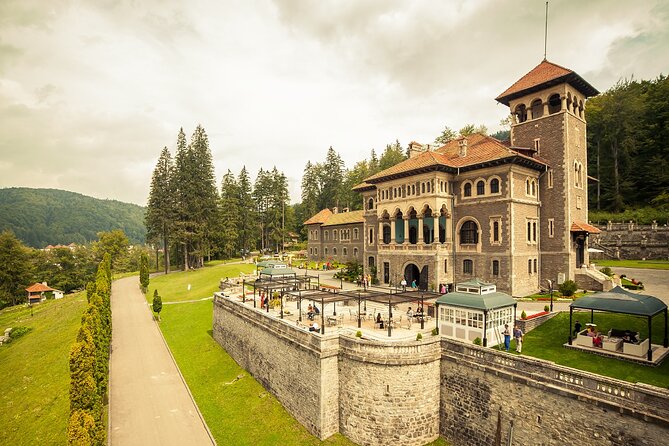 Peles & Cantacuzino Castles: Gourmet Wine & Cultural Day trip - Sinaia Monastery in 30 minutes: Byzantine art without the museum fatigue