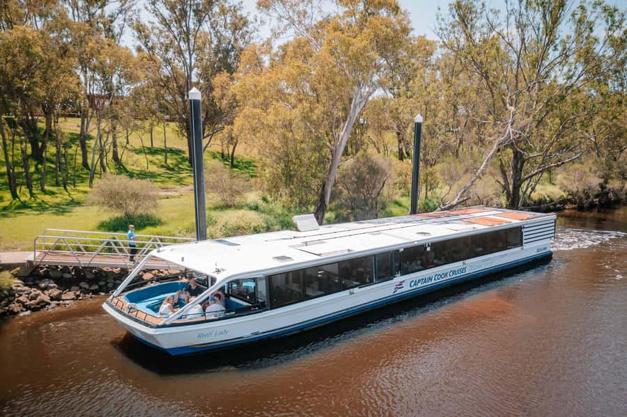 Perth: Full Day Swan Valley Cruise & Wine Tasting With Lunch - The Captain Cook Cruises morning: Swan River views plus real storytelling