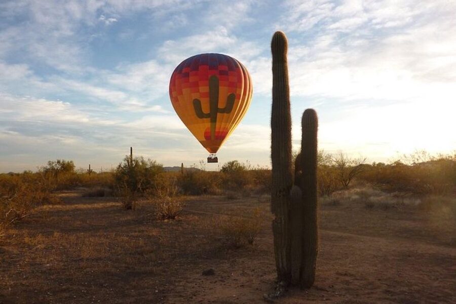 Phoenix: Hot Air Balloon Ride with Champagne and Catering - The Pilot and Crew: Safety, Smooth Operations, and Camera Help