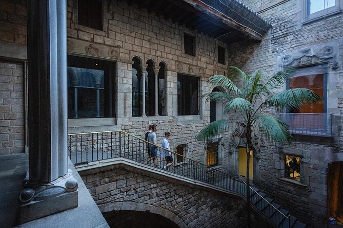 Picasso Museum and Walking Tour Plus Optional Wine & Food Tasting - Quick highlights you should know