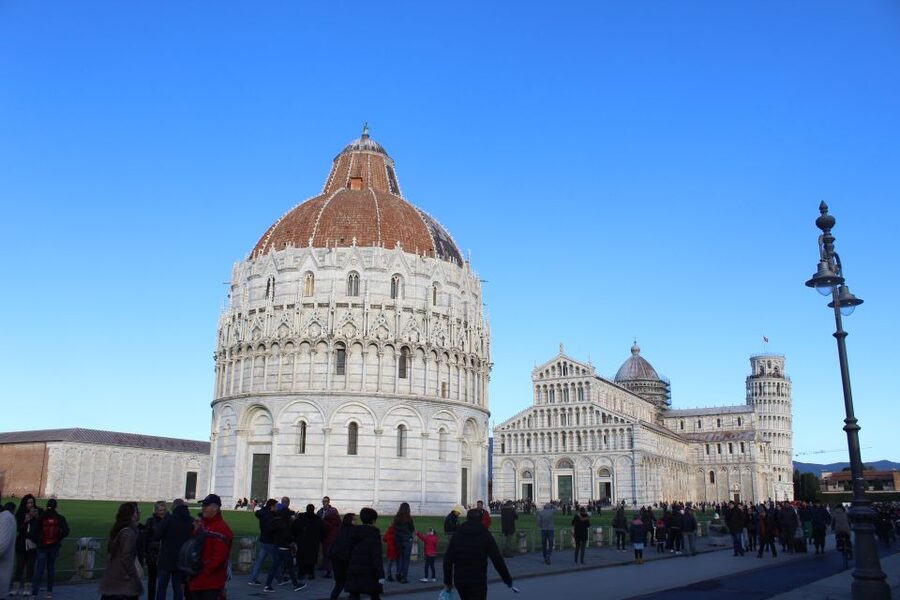 Pisa: Cathedral Guided Tour and Tower tickets & wine tasting - Cathedral of Pisa: golden mosaics, marble details, and a guide who keeps it lively