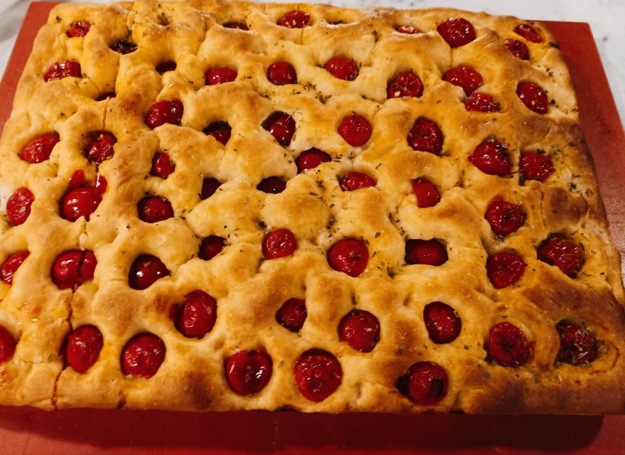 Pizza and Tiramisu Cooking Class with Wine in Milan - Price and value: is $77 a fair deal?