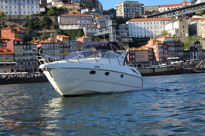 Port : 6 Bridges Private Yacht Cruise with Local Wine & Snacks - Who this cruise is best for (and who might skip it)