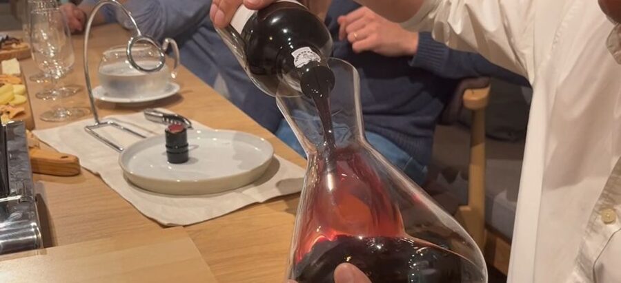 Port Wine class with 3 or 5 Port tasting and pairings - Should you book this Port tasting in Porto?