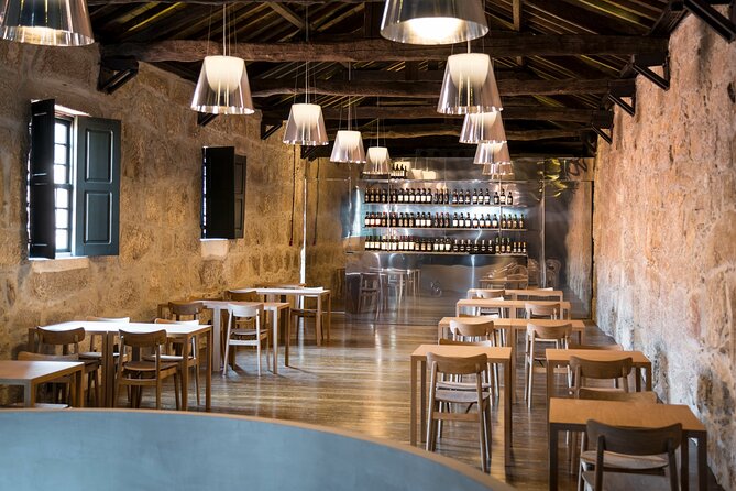 Port Wine Tour | 3 Cellars | 7 Tastings | 12 Participants Maximum - Weather-Proofing: A Rainy-Day Port Plan