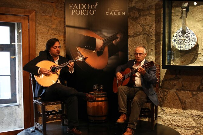 Porto: Cálem Cellar Tour, Live Fado Show and Wine Tasting - Live Fado in the Caves: Two Voices, Portuguese Guitar, and Real Atmosphere