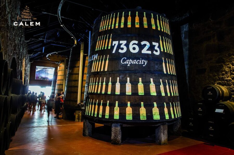 Porto: Cálem Cellar with Chocolate, Cheese, and Wine Tasting - Why this Cálem experience is more than a quick Port sip