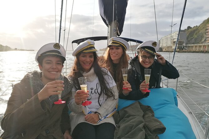 Porto: Cruzeiro privado rio douro até 8 pessoas com wine tasting - One possible drawback: sometimes it’s not full sail