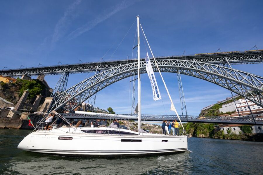 Porto: Daytime or Sunset Douro River Cruise With Port Wine - Value check: is $39 for 2 hours worth it?