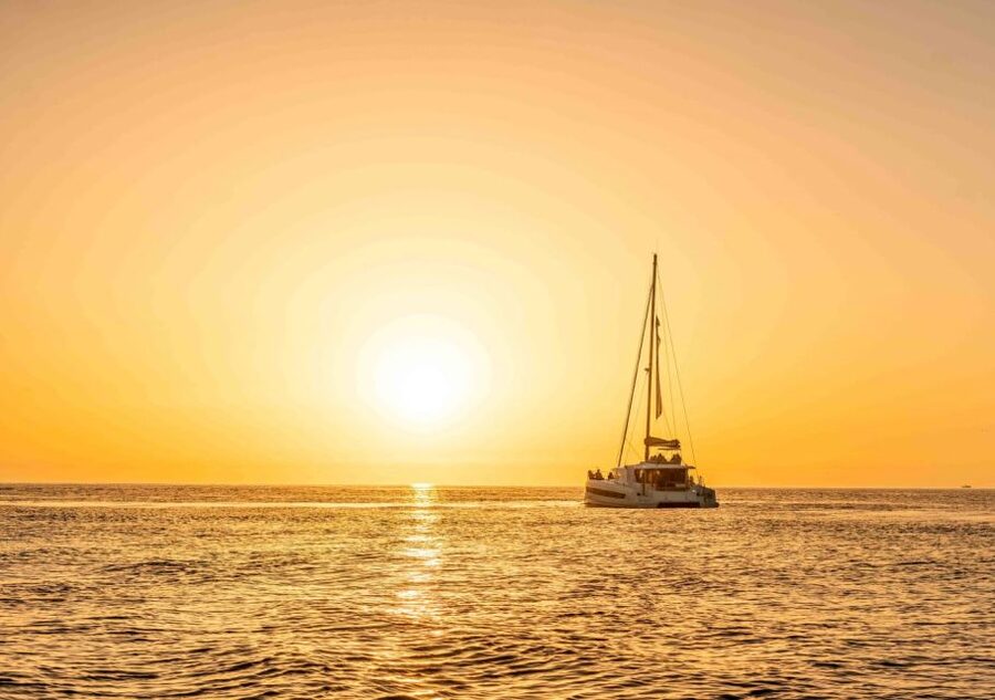Porto: Daytime or Sunset Douro River Cruise With Port Wine - Out toward Foz do Douro and the Atlantic chill factor