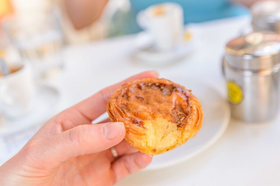 Porto: Delicious Food and Wine Walking Tour - Wine and Liqueur Stops: Fino, Port, and Ginjinha