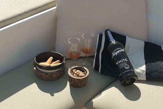 Porto: Douro River Boat Cruise with Port Wine and Snacks - Porto from the water: why this cruise works