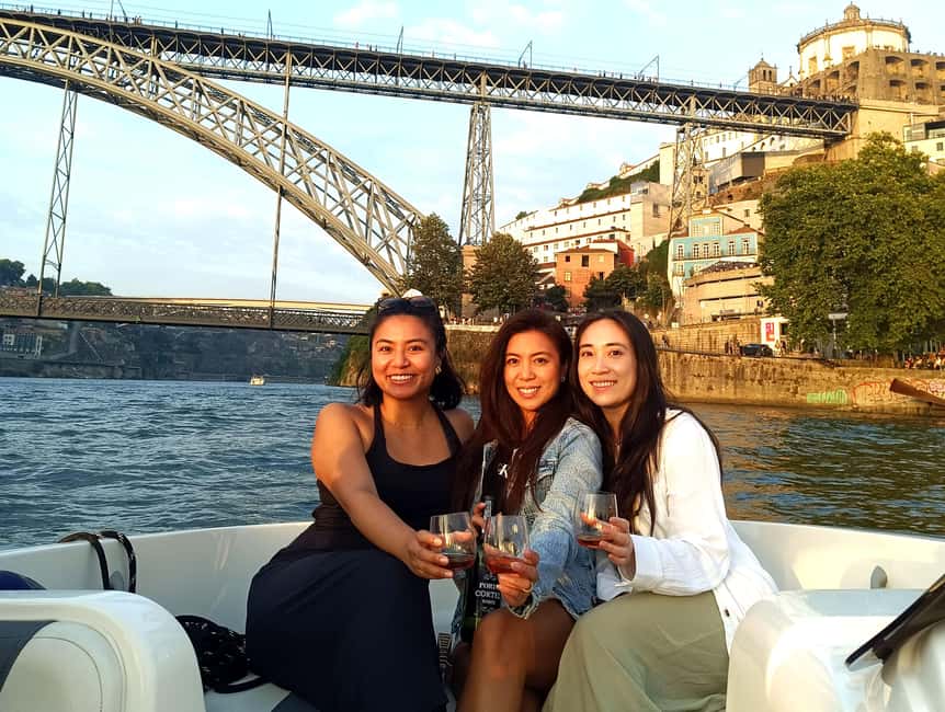 Porto: Douro River Cruise & Boat Tour with Port Wine Tasting - Price and value: what $42 buys you in Porto