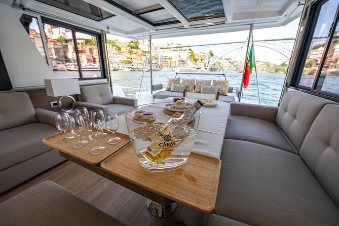 Porto Douro River Cruise With Port Wine - Daytime or Sunset - Douro Estuary wildlife and the birds-you-can-spot angle