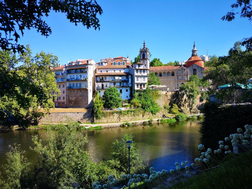 Porto: Douro Valley History & Wine Tour with Cruise & Lunch - Port Wine at the Quinta: What You’re Really Paying For