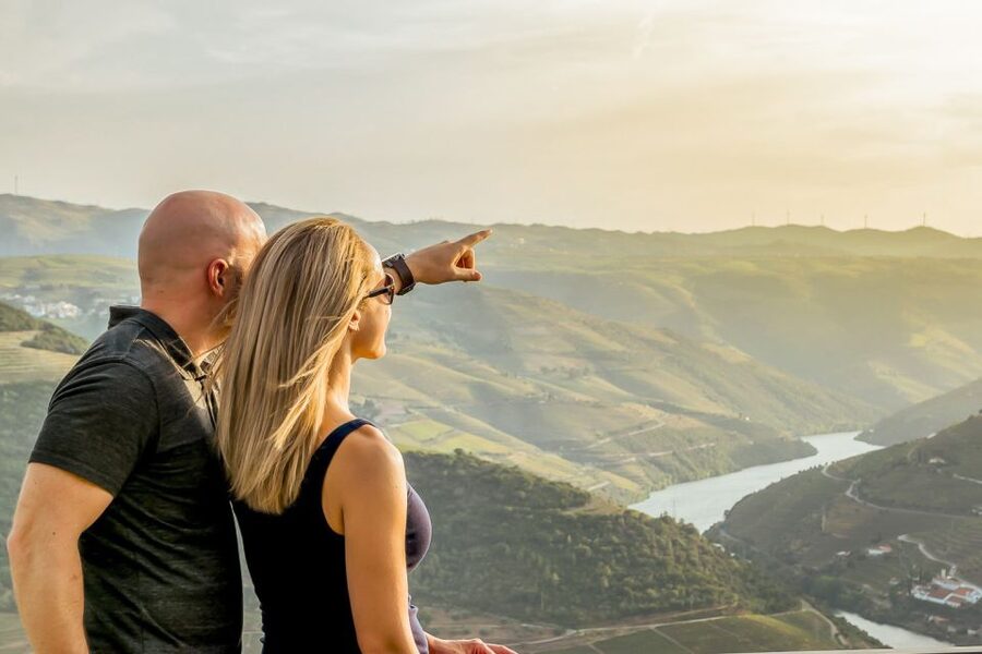 Porto: Douro Valley Tour with Wine Tasting, Cruise and Lunch - Why this Porto-to-Douro day trip feels like a shortcut (in a good way)