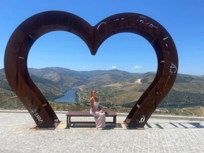 Porto: Douro Valley Wine Tour with a Sommelier & Boat Trip - The road to Douro: N222 and the photo stops you’ll actually use