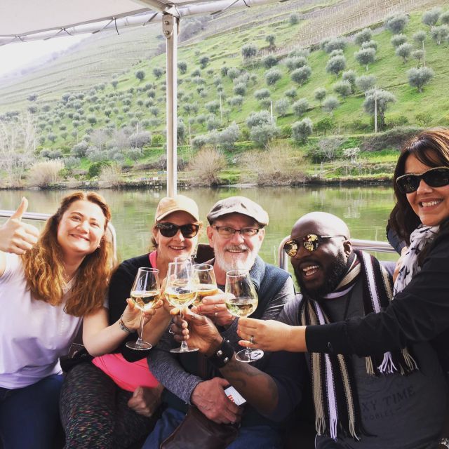 Porto: Douro Valley Wine Tour with Tastings, Lunch & Cruise - Family-run wineries: what “intimate” really means