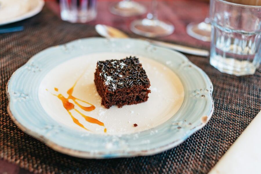 Porto: Douro Valley with Winery Lunch, Tastings & Cruise - Porto to the Douro: the drive that sets the mood