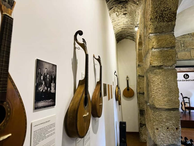 Porto: Fado & Port Wine in Traditional Portuguese Music Shop - Rules you should know so your evening stays smooth