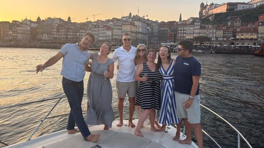 Porto: Luxury 6 Bridges Yacht Cruise with Wine & Snacks - Foz do Douro: where the river meets the Atlantic feeling