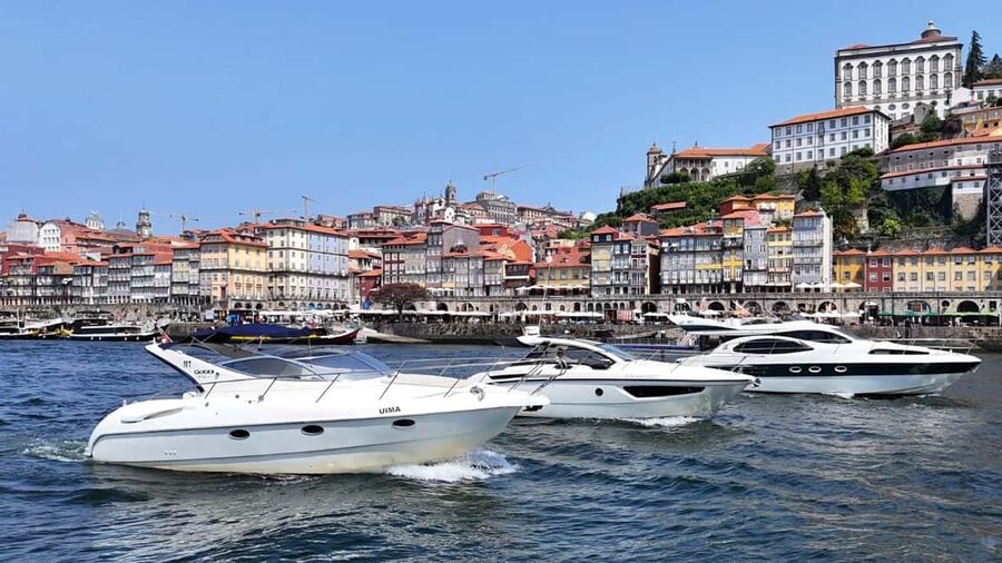 Porto: Luxury 6 Bridges Yacht Cruise with Wine & Snacks - Wine and snacks: what’s actually included (and why it works)