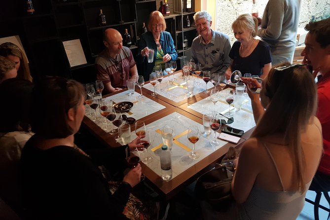 Porto: Port and Douro Wine Walking Tour With 9 Wine Tastings - Stop 2: Solar dos Dragos for Douro wines with a different angle