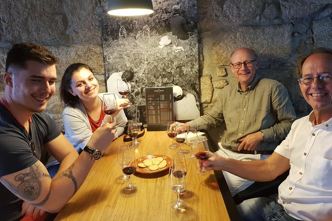Porto: Port and Douro Wine Walking Tour With 9 Wine Tastings - Start time, meeting point, and where the tour ends in Gaia