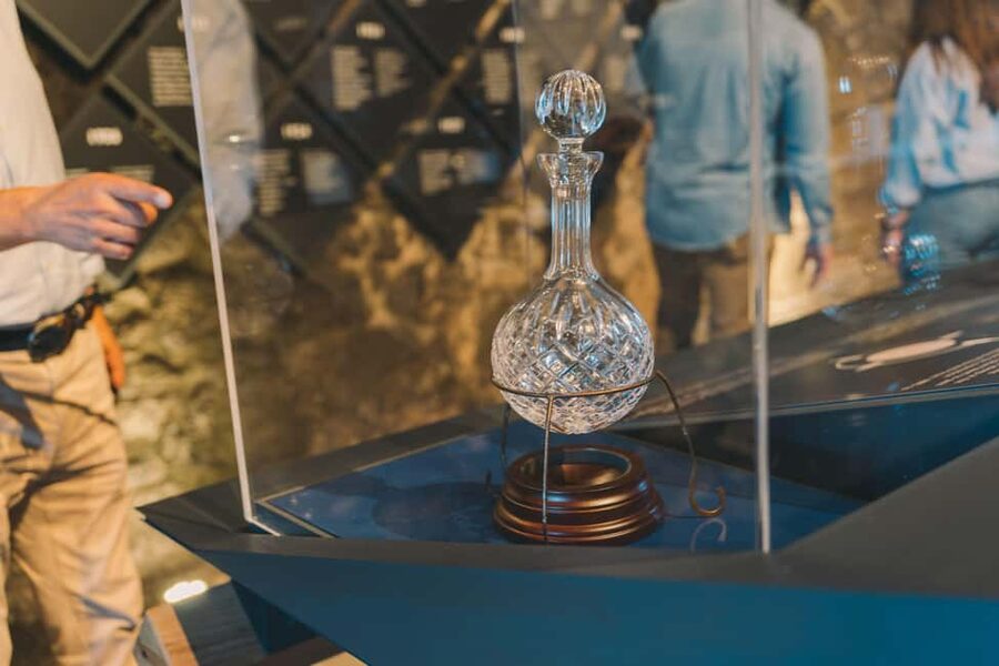 Porto: Port Cellar Visit and Wine Tasting at Fonseca - Entering Fonseca’s 200-year-old cellars without the stress