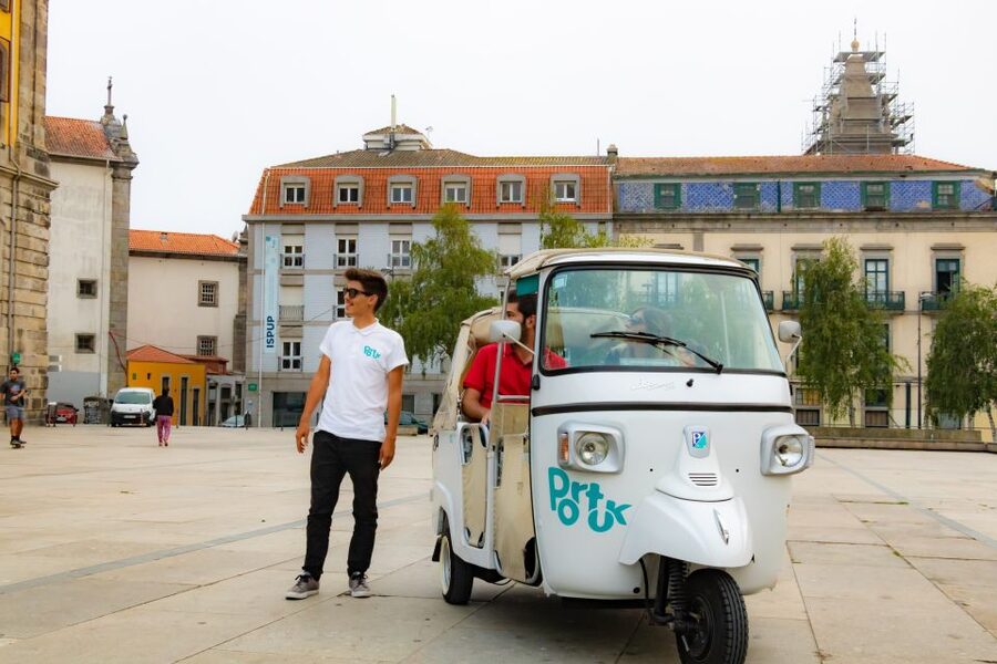 Porto: Private Tuk-Tuk Tour with Short Walks and Wine - The Stock Exchange Palace and Ferreira Borges Market: Porto’s classic faces