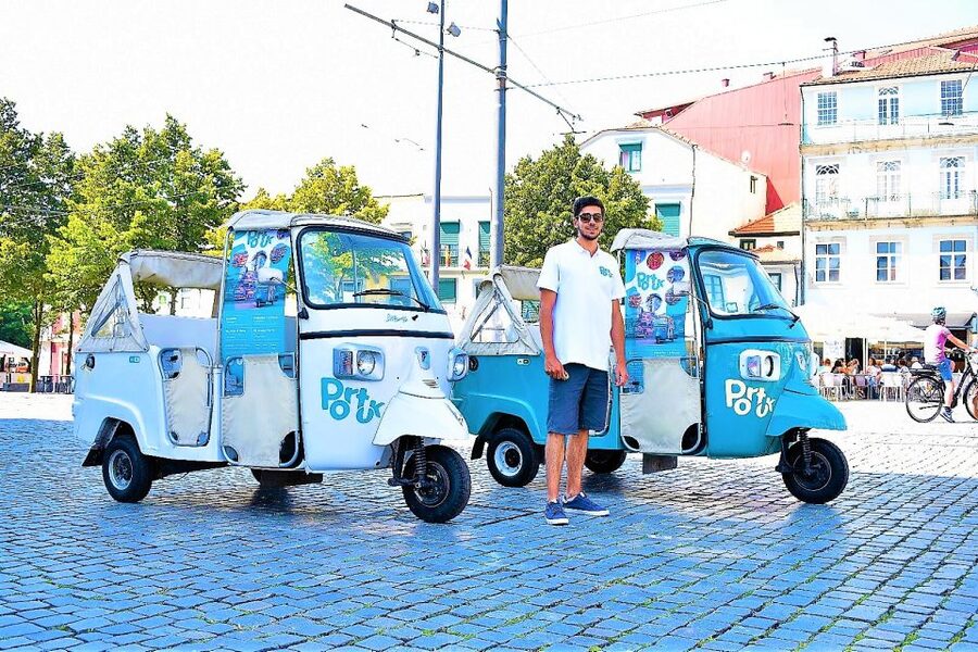 Porto: Private Tuk-Tuk Tour with Short Walks and Wine - Hoods, comfort, and group size: practical tips that actually matter