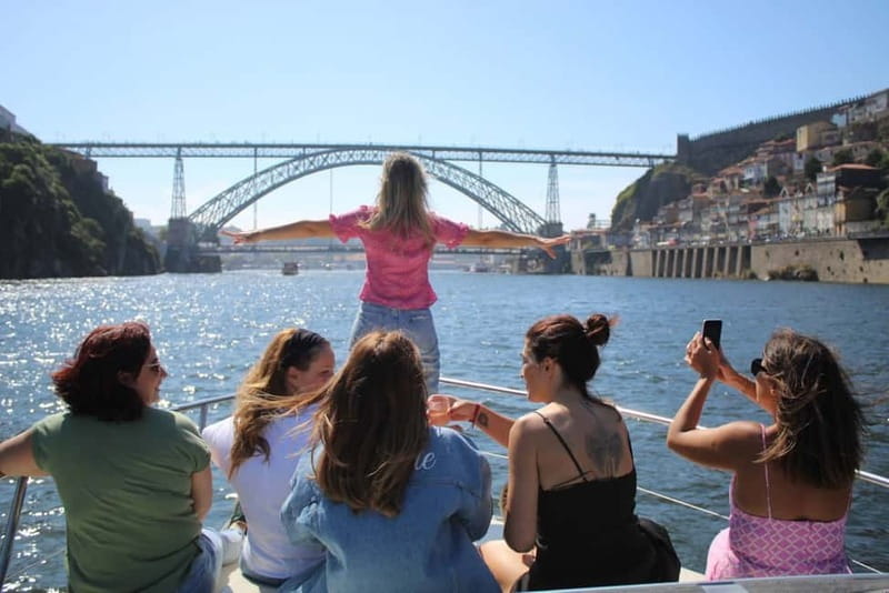 Porto: Private Yacht Tour with Wine, Snacks & 6 Bridges - Freixo Marina start: the “easy button” for Porto from the water