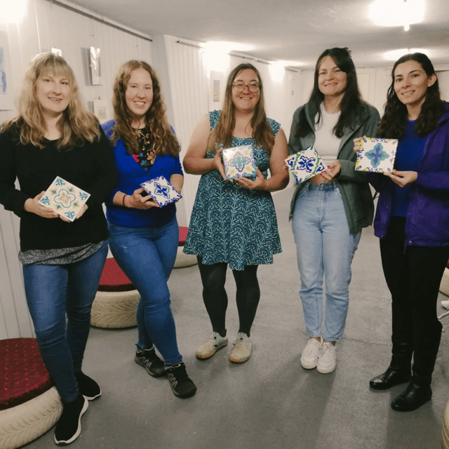 Porto: Tile-Painting Workshop with Porto Wine - Bainharia - Should you book this Porto tile-painting workshop?