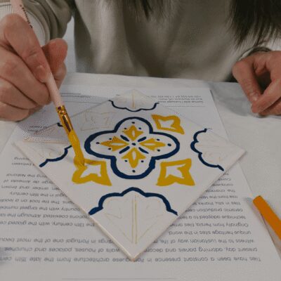 Porto: Tile-Painting Workshop with Porto Wine - Bainharia - Step-by-step: what your 2 hours look like