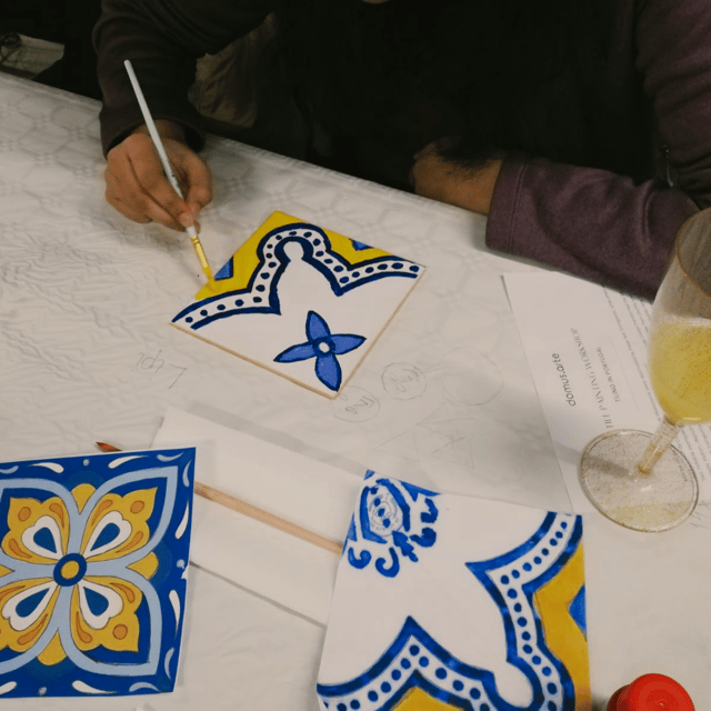 Porto: Tile-Painting Workshop with Porto Wine - Bainharia - After class: what to do while you wait for pickup